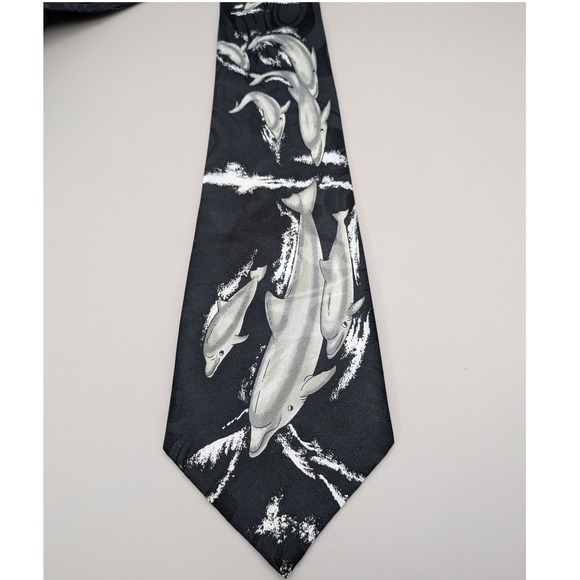 Renaissance Black Dolphins 4" Necktie Hand Made 60" Long Ocean Marine - Picture 2 of 5